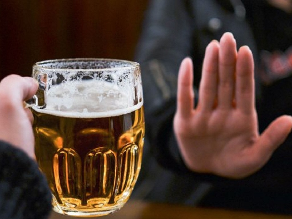 Lý giải về tham mưu "không bán rượu, bia" trong các tiêu chí